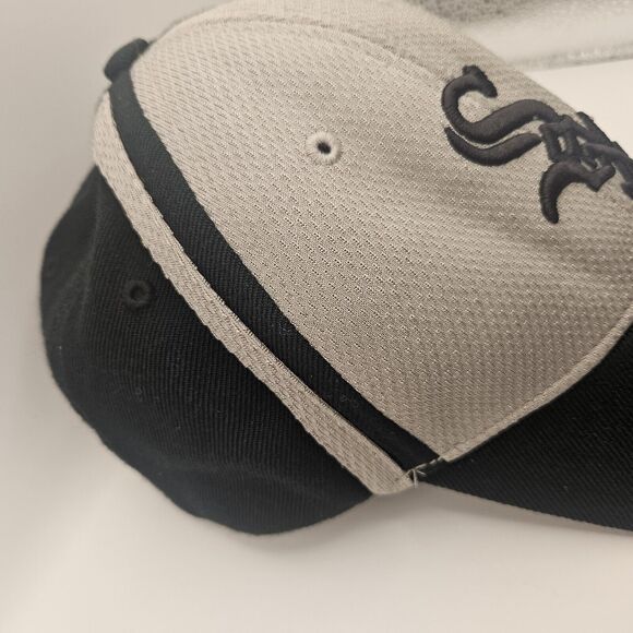 NIKE Team CHICAGO WHITE SOX Hat Cap MLB 2 TONE MESH Adjustable - Picture 3 of 11